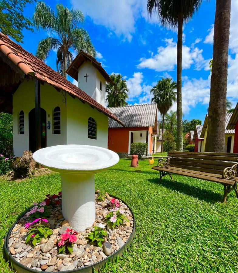 Hotel Bertell Penedo  Exterior foto